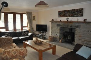 Lounge 2- click for photo gallery